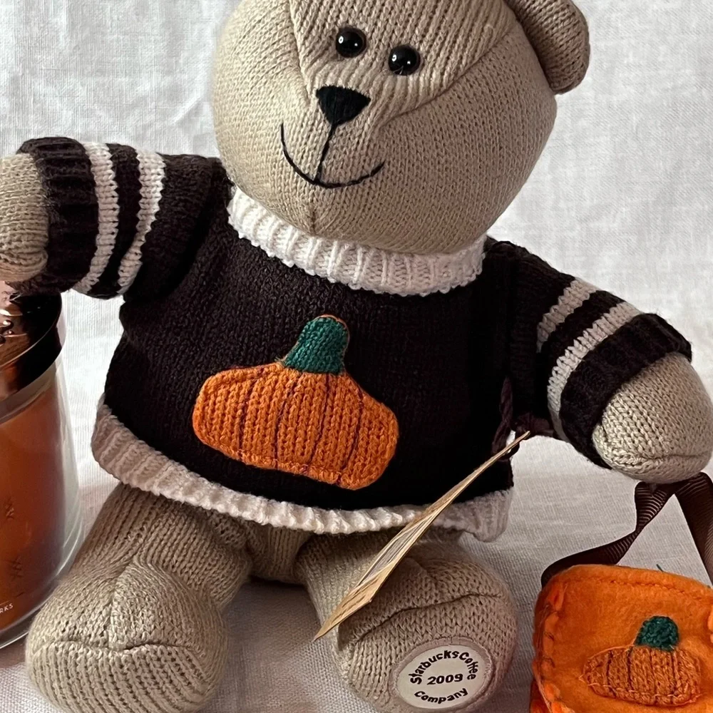 It’s Pumpkin Time. Bath and Body Works Candle and Starbucks Bear. - Picture 2 of 7